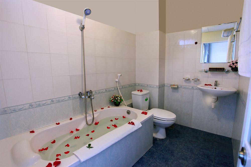 Pho Bien Hotel Nha Trang Esterno foto