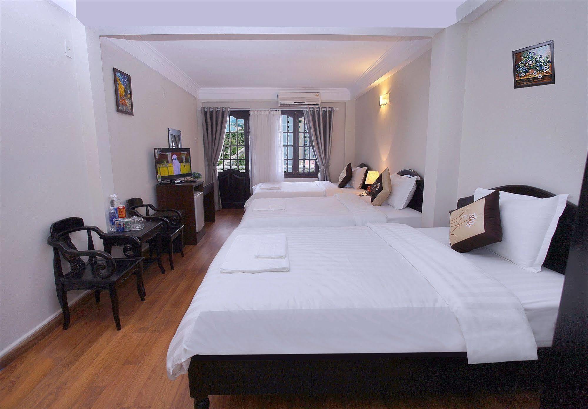 Pho Bien Hotel Nha Trang Esterno foto
