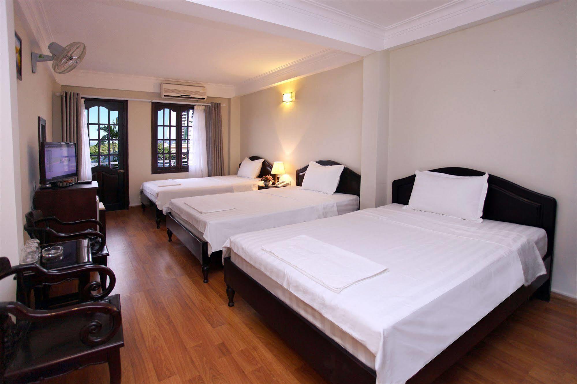 Pho Bien Hotel Nha Trang Esterno foto